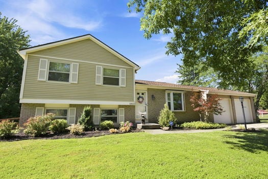 2-web-or-mls-5823 W Fork Rd-2