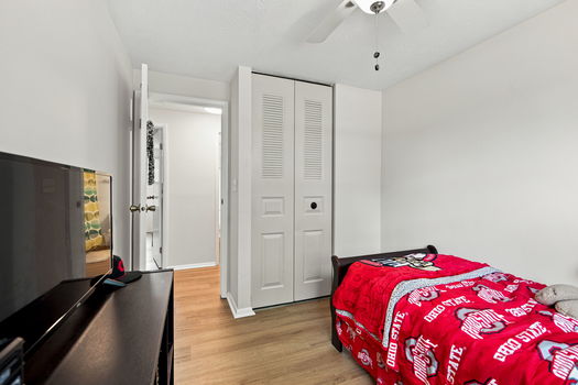20-web-or-mls-5823 W Fork Rd-20