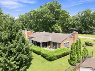21-web-or-mls-6555 Rollymeade Ave-21