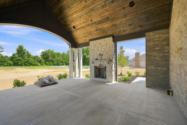 25-web-or-mls-9702 Christian Ct-25