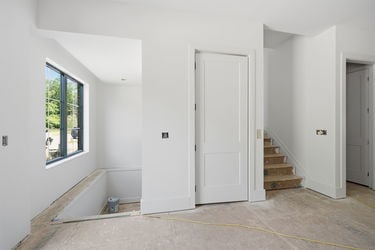 27-web-or-mls-3047 Walworth Ave-27