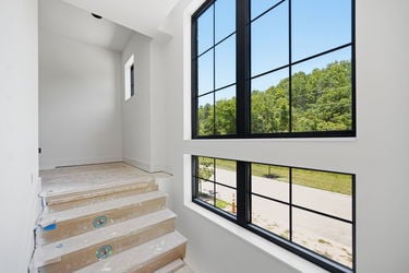 29-web-or-mls-3047 Walworth Ave-29