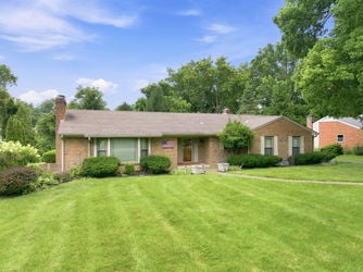 3-web-or-mls-6555 Rollymeade Ave-3