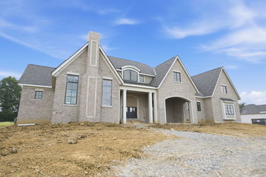 3-web-or-mls-9702 Christian Ct-3
