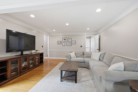36-web-or-mls-11430 Brattle Ln (36 of 89)