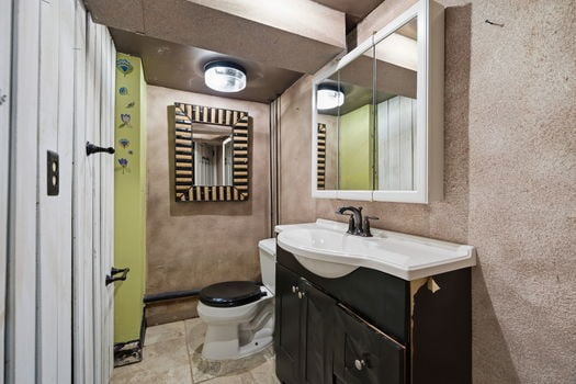 37-web-or-mls-3605 E Galbraith Rd-37