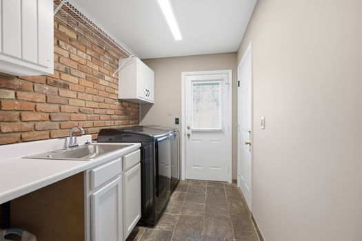 38-web-or-mls-11430 Brattle Ln (38 of 89)