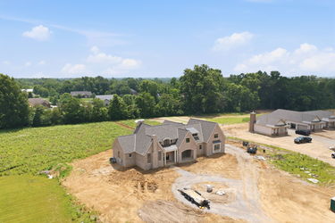 39-web-or-mls-9702 Christian Ct-39