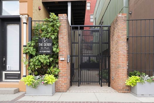 4-web-or-mls-411 Plum St-4