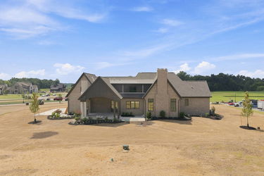 5-web-or-mls-9702 Christian Ct-5