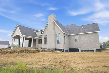 5-web-or-mls-9702 Christian Ct-5