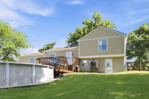 55-web-or-mls-5823 W Fork Rd-55