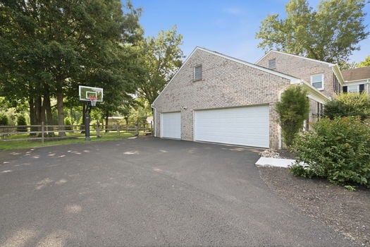73-web-or-mls-11430 Brattle Ln (73 of 89)