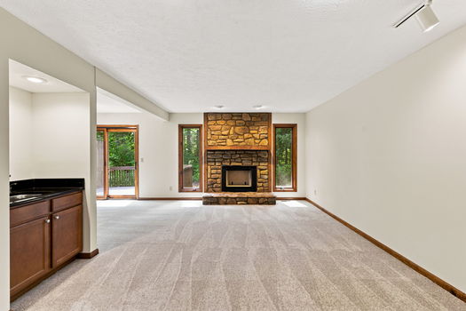8-web-or-mls-5317 Hickory Trail Ln-8