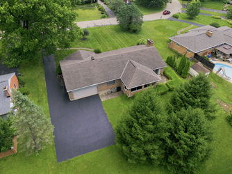 9-web-or-mls-6555 Rollymeade Ave-9