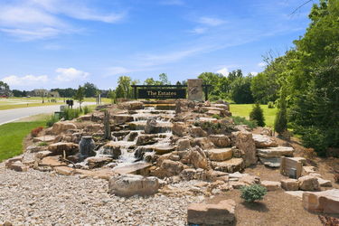 9-web-or-mls-9702 Christian Ct-9
