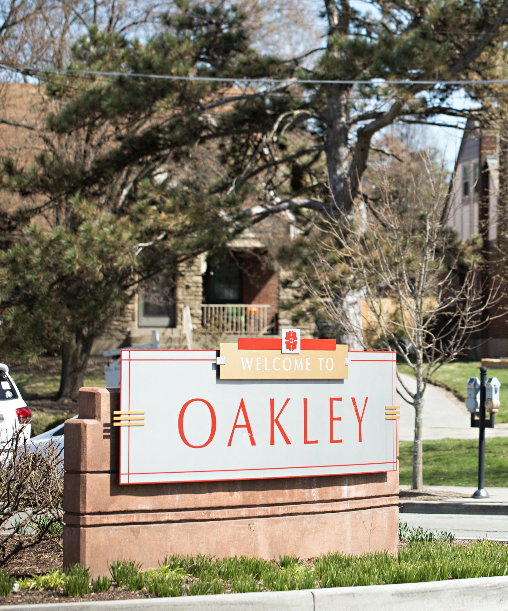 Foundry Oakley 1
