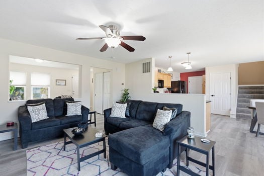 11-web-or-mls-9766 Whispering Way-11