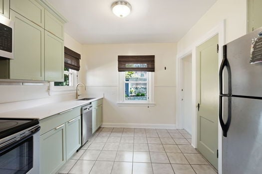 12-web-or-mls-3816 Brotherton Rd-12