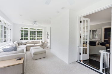 12-web-or-mls-6322 Grand Vista Ave-12