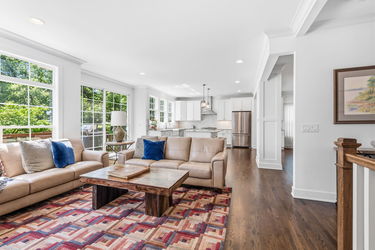 12-web-or-mls-7549 Cooper Rd-12