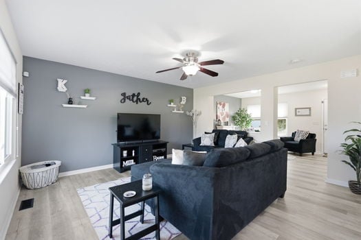 12-web-or-mls-9766 Whispering Way-12