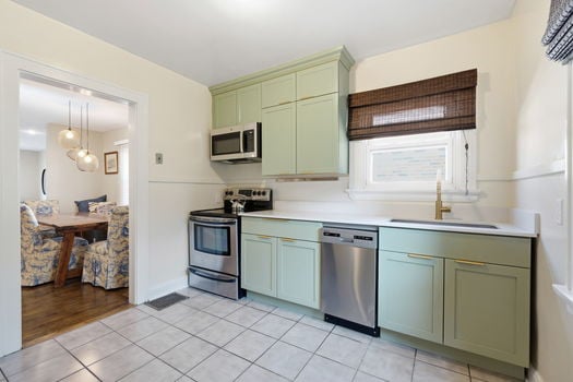 13-web-or-mls-3816 Brotherton Rd-13