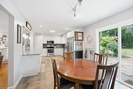 14-web-or-mls-9040 Fox Hunter Ln-14