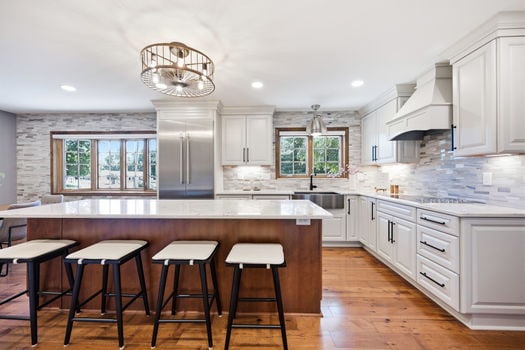 15-web-or-mls-1215 Cutter St-4