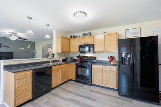15-web-or-mls-9766 Whispering Way-15