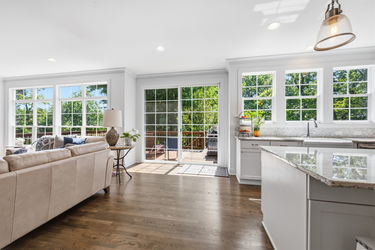 18-web-or-mls-7549 Cooper Rd-18