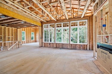 18-web-or-mls-9867 Kensington Ln-18