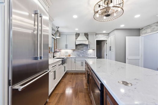 19-web-or-mls-1215 Cutter St-8