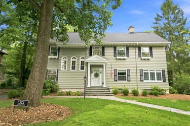 2-web-or-mls-6322 Grand Vista Ave-2