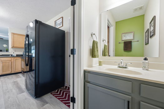 20-web-or-mls-9766 Whispering Way-20