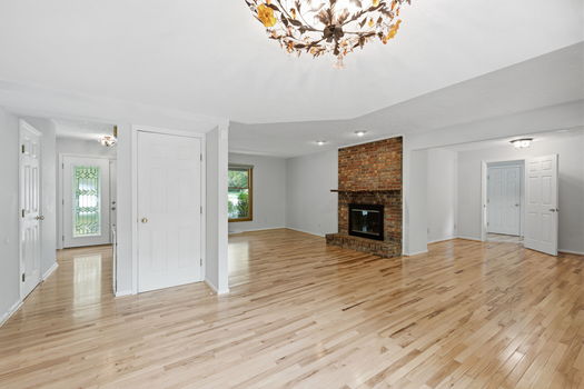 21-web-or-mls-9667 Timbermill Ct-21
