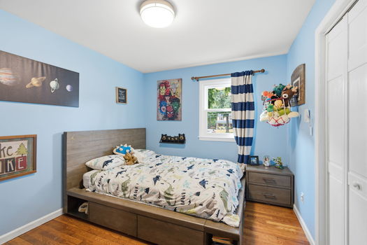 23-web-or-mls-9040 Fox Hunter Ln-23