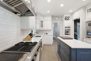 24-web-or-mls-6322 Grand Vista Ave-24