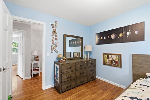 24-web-or-mls-9040 Fox Hunter Ln-24