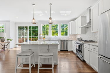 25-web-or-mls-7549 Cooper Rd-25