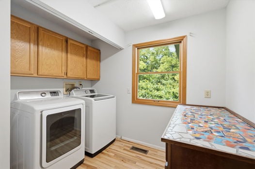 26-web-or-mls-9667 Timbermill Ct-26