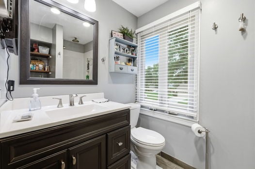 29-web-or-mls-7088 Pickway Dr-30