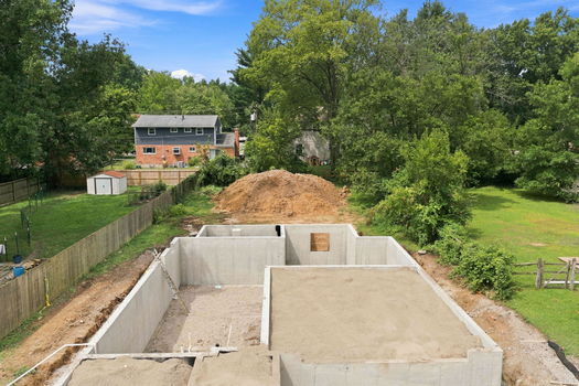 3-web-or-mls-9689 West Ave-3