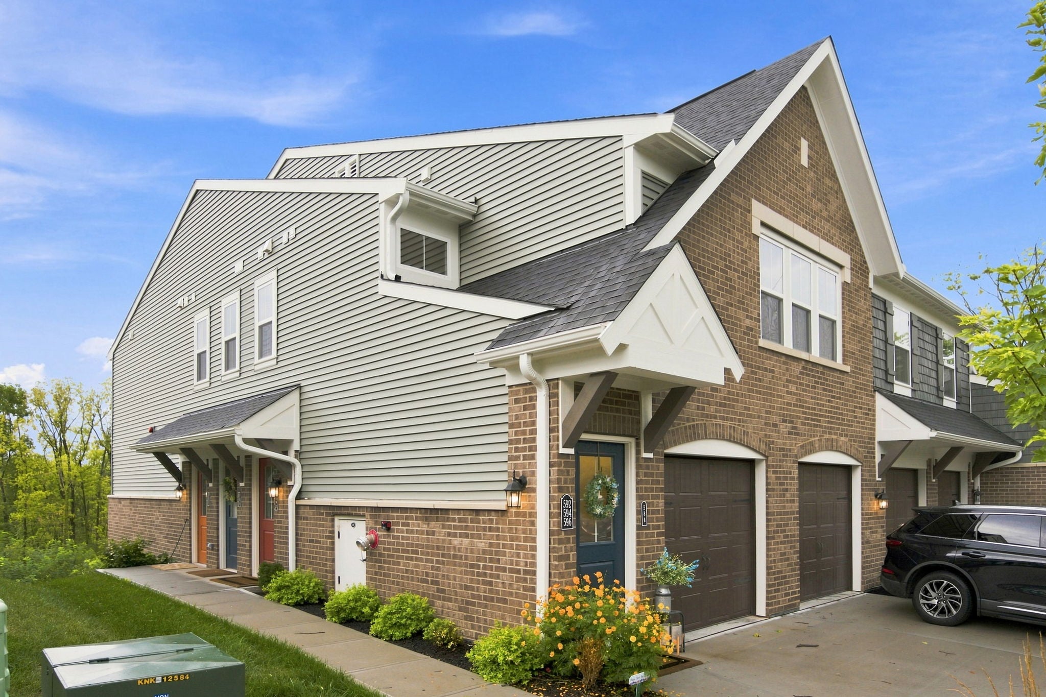 30-web-or-mls-588 Foxhill Dr-30