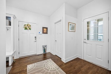 32-web-or-mls-7549 Cooper Rd-32