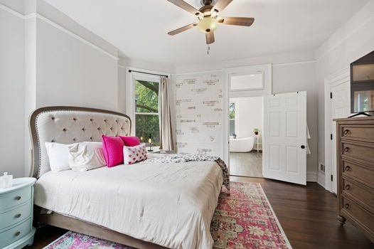 33-web-or-mls-1533 Holman St-33