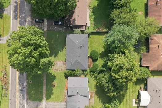 34-web-or-mls-727 W Kemper Rd-34