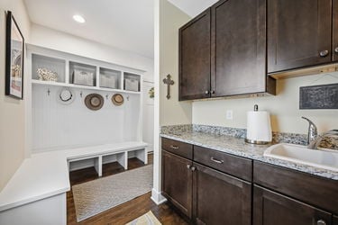 36-web-or-mls-7549 Cooper Rd-36