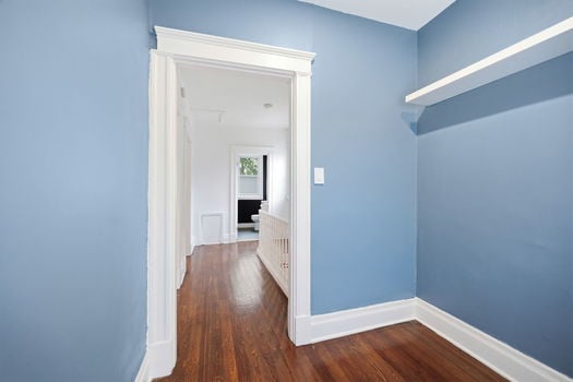 37-web-or-mls-2560 Hackberry St-37