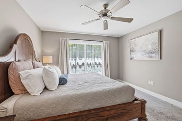 37-web-or-mls-7549 Cooper Rd-37